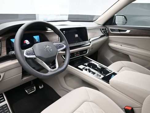 New 2026 Volkswagen Atlas SEL Premium R-Line image 7