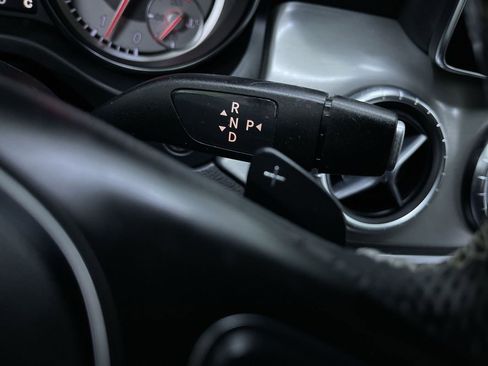 Used 2016 Mercedes-Benz CLA 250 image 24