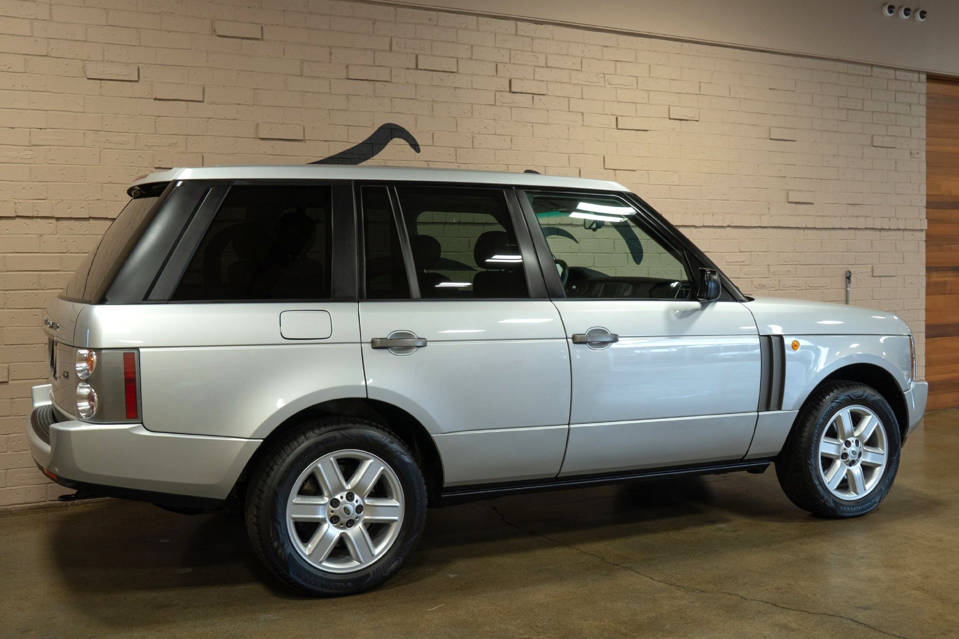 Used 2003 Land Rover Range Rover HSE AWD/4WD image 3