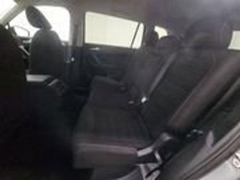 Used 2024 Volkswagen Tiguan S image 40
