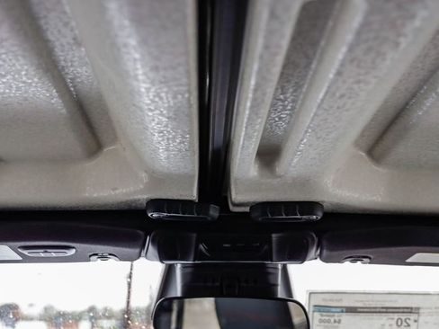 New 2026 Jeep Wrangler Unlimited Rubicon image 19