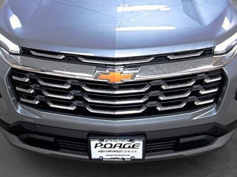 New 2026 Chevrolet Equinox LT w/ Convenience Package II image 16