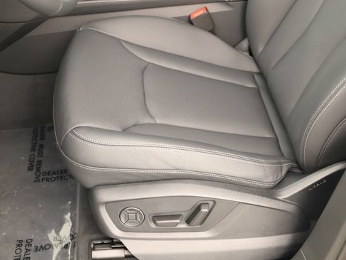 New 2026 Audi Q7 2.0T Premium Plus AWD/4WD image 24