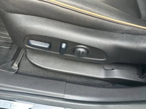 Used 2024 Chevrolet Blazer Premier w/ LPO, Floor Liner Package AWD/4WD image 18