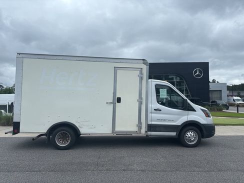 Used 2022 Ford Transit 350 DRW image 3