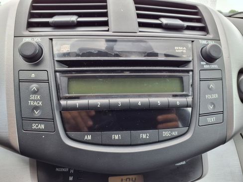 Used 2007 Toyota RAV4 4WD image 5