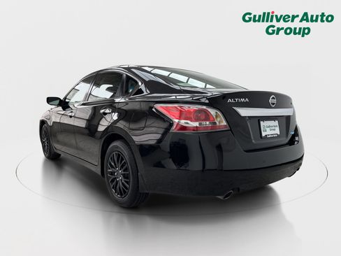 Used 2014 Nissan Altima 2.5 S FWD image 5