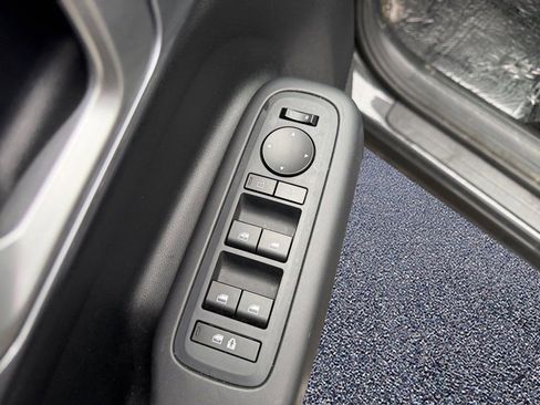 Used 2025 Hyundai Santa Fe SE image 13