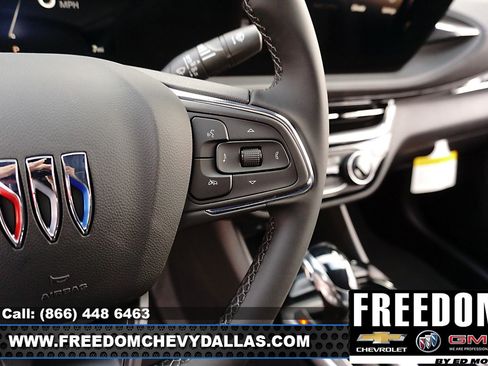 New 2026 Buick Envista Sport Touring image 26