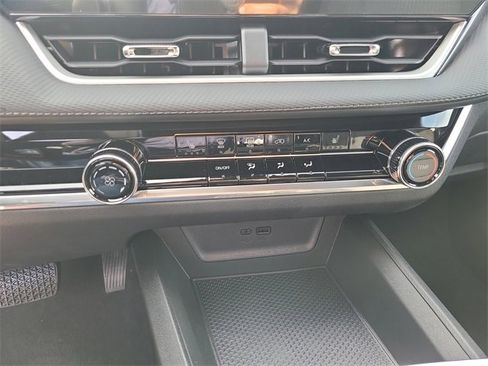 New 2026 Chevrolet Equinox LT image 20