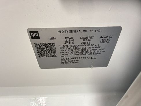 Used 2025 Chevrolet Malibu LT FWD image 24