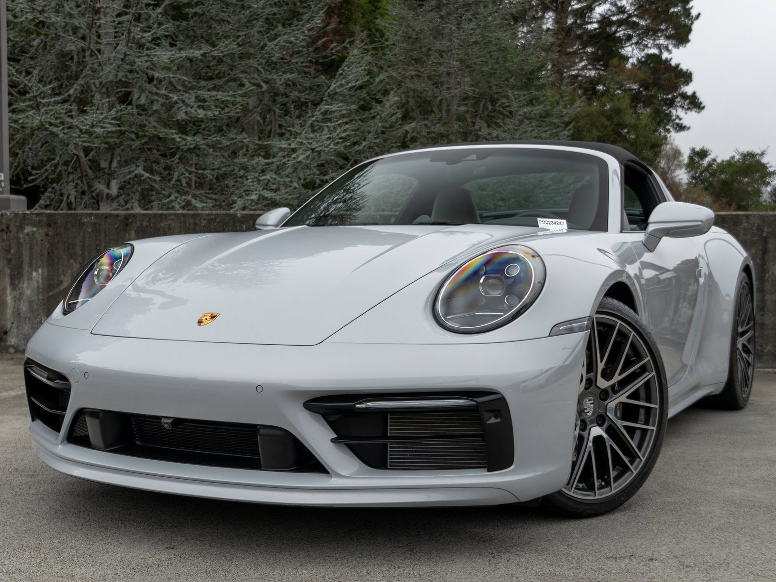 Certified 2024 Porsche 911 Targa 4S AWD/4WD image 23