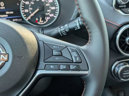 Certified 2025 Nissan Sentra SR FWD image 21