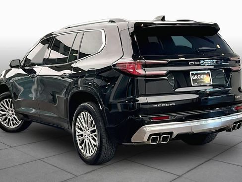 Used 2025 GMC Acadia Denali FWD image 12