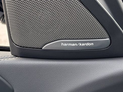 New 2026 BMW X6 M60i image 11