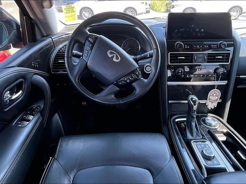 Used 2024 INFINITI QX80 Luxe AWD/4WD image 7