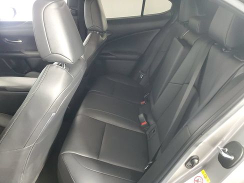Used 2019 Lexus UX 200 w/ Accessory Package 2 FWD image 12
