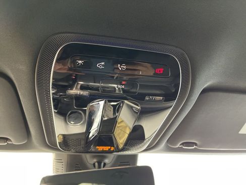 Used 2024 Mercedes-Benz GLC 300 4MATIC image 8