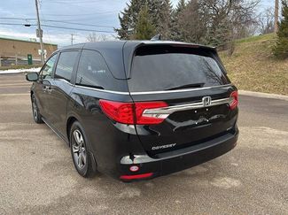 Used 2018 Honda Odyssey Touring video 2