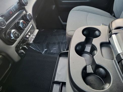 Used 2024 RAM 2500 Big Horn image 27