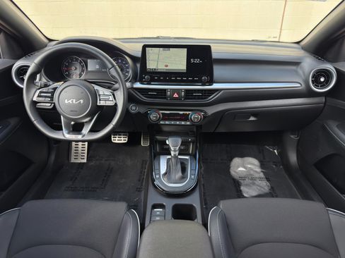 Used 2024 Kia Forte GT-Line w/ GT-Line Premium Package FWD image 12