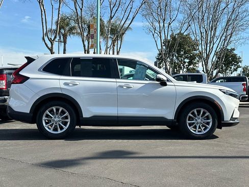 Used 2023 Honda CR-V EX image 2