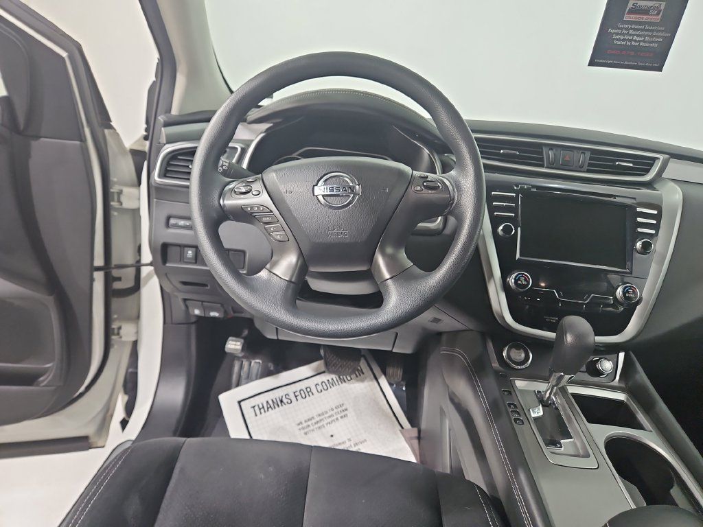 Used 2019 Nissan Murano S AWD/4WD image 14