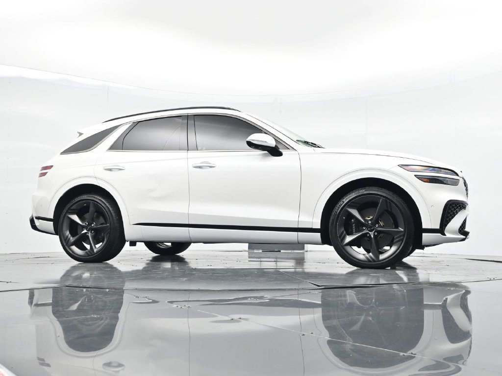 Used 2026 Genesis GV70 2.5T Sport Prestige AWD/4WD image 33