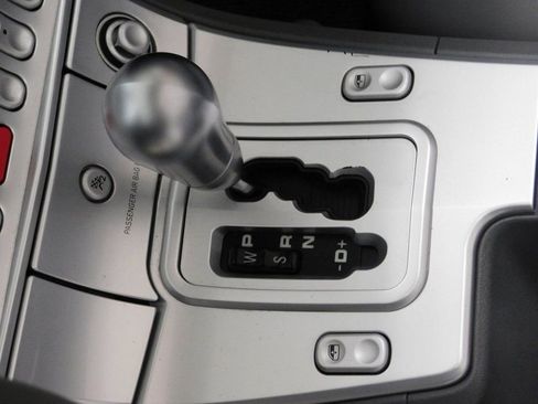 Used 2005 Chrysler Crossfire Limited RWD image 56
