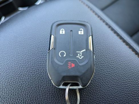 Used 2023 GMC Acadia AT4 w/ Technology Package AWD/4WD image 33