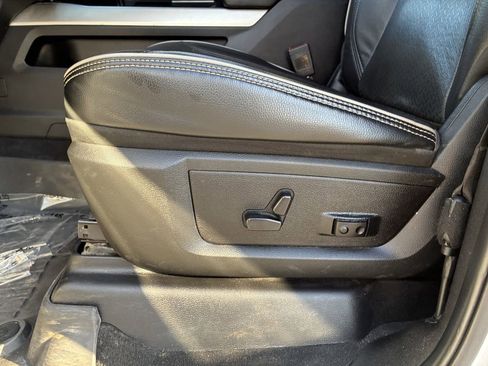 Used 2024 RAM 2500 Laramie image 10