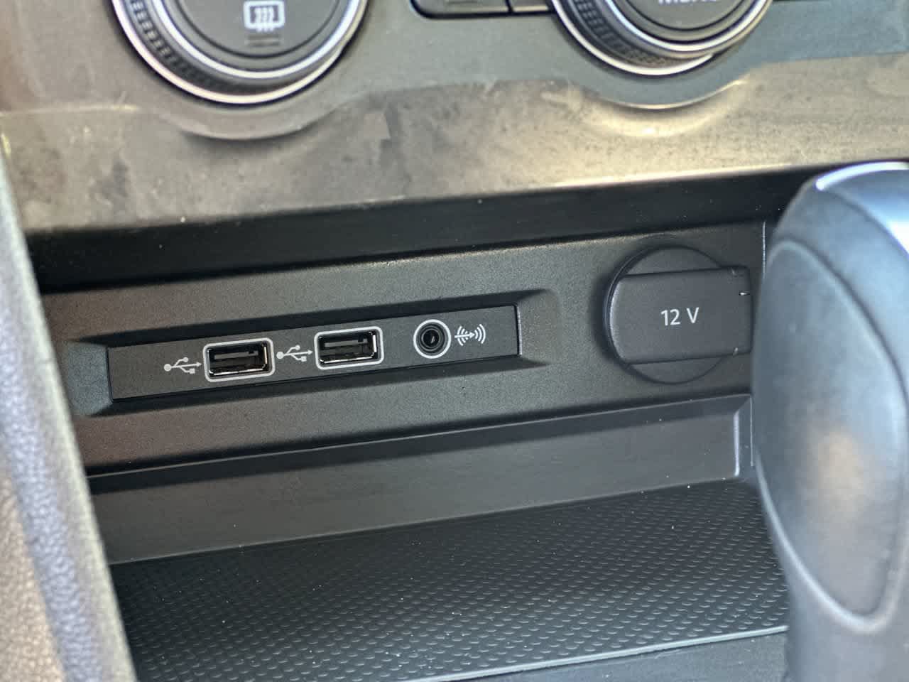Used 2019 Volkswagen Tiguan SE w/ Panoramic Sunroof Package FWD image 26