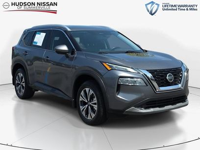 Used 2021 Nissan Rogue SV w/ Premium Package