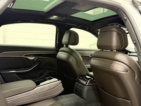 Used 2025 Audi A8 L 3.0T w/ Executive Package image 38