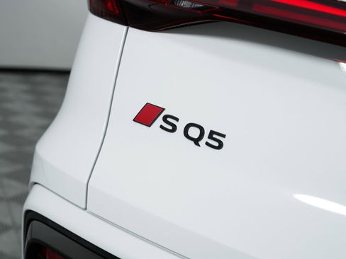 Used 2025 Audi SQ5 Premium Plus image 16