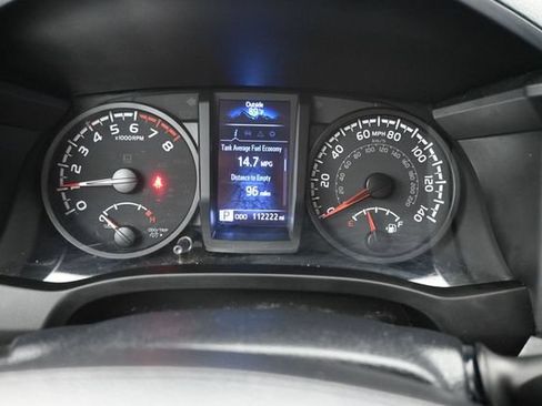 Used 2020 Toyota Tacoma SR AWD/4WD image 12