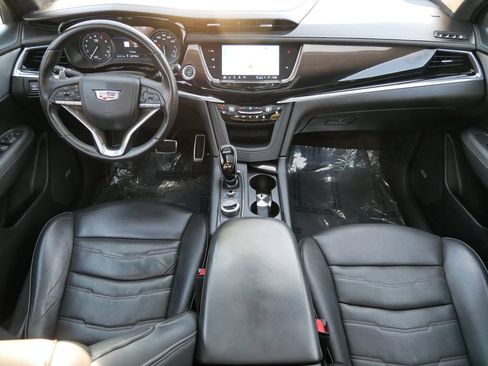 Used 2023 Cadillac XT6 Sport w/ Platinum Package AWD/4WD image 13