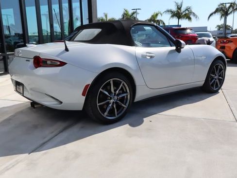 Used 2016 MAZDA MX-5 Miata Grand Touring image 3