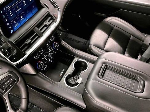 Used 2023 Chevrolet Tahoe LT w/ Luxury Package AWD/4WD image 17