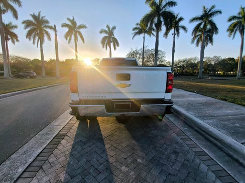 Used 2017 Chevrolet Silverado 3500 W/T image 6