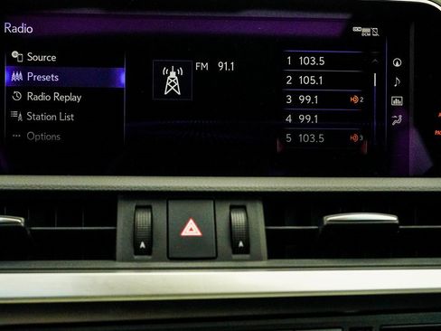 Used 2019 Lexus ES 350 w/ Premium Package image 24