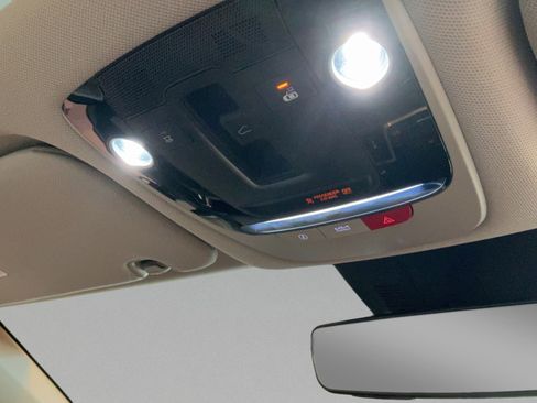 Used 2023 Kia Sorento S w/ Panoramic Sunroof Package AWD/4WD image 36
