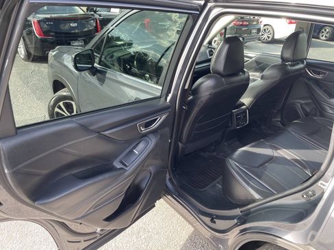 Used 2020 Subaru Forester Limited AWD/4WD image 8
