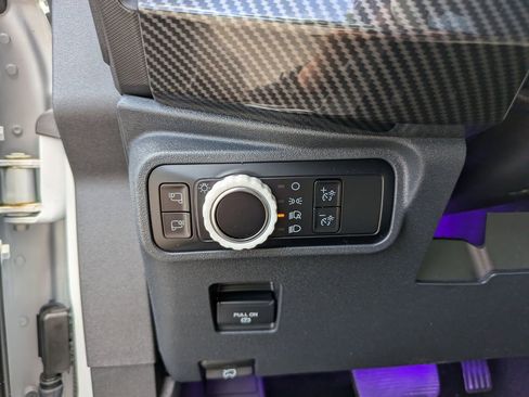 Used 2024 Ford Bronco Wildtrak AWD/4WD image 27
