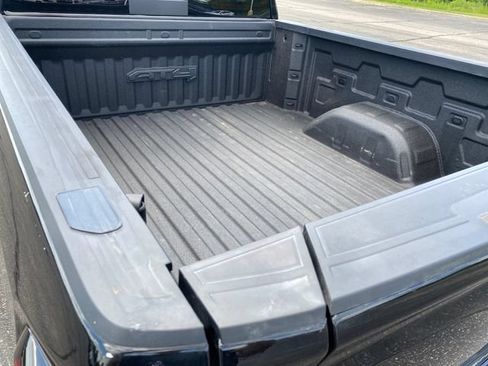 Certified 2023 GMC Sierra 1500 AT4 w/ AT4 Premium Package AWD/4WD image 23