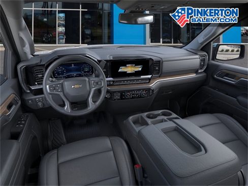 New 2025 Chevrolet Silverado 1500 LT image 15