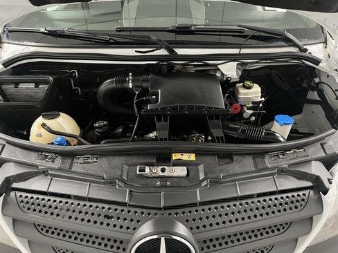 Used 2014 Mercedes-Benz Sprinter 144 Cargo image 53