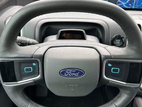 Used 2025 Ford Expedition Max Active image 23