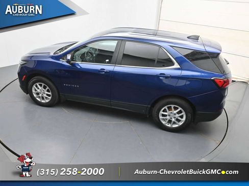 Used 2022 Chevrolet Equinox LT AWD/4WD image 29