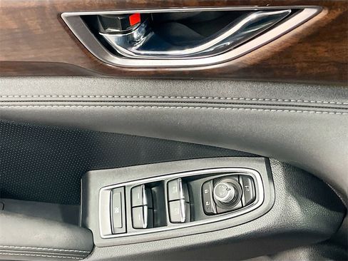 Used 2024 Subaru Ascent Touring image 18